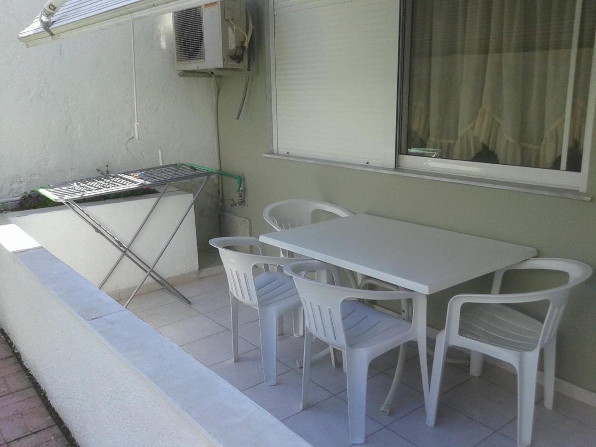 Petrakis Studios & Apartments Chaniotis Exterior foto